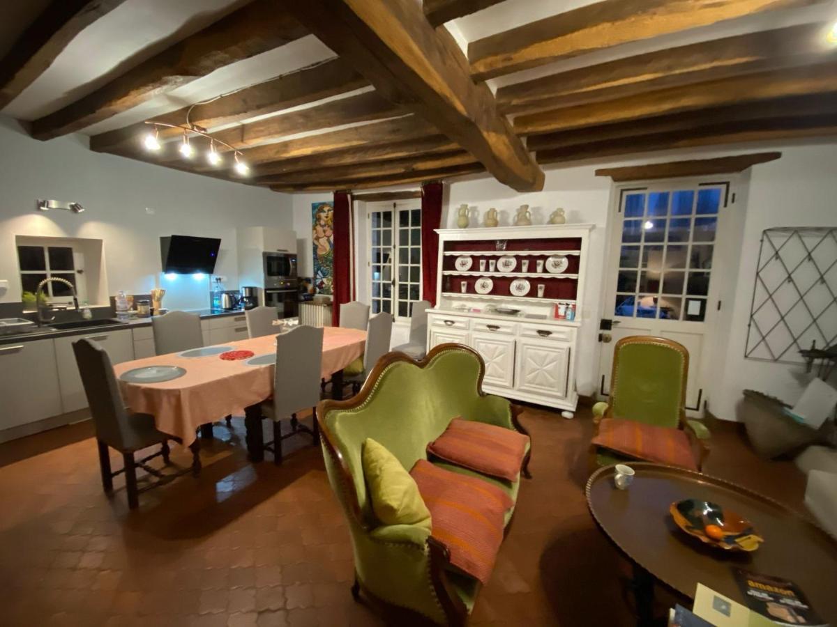 Maison Des Arts Francueil Eksteriør billede