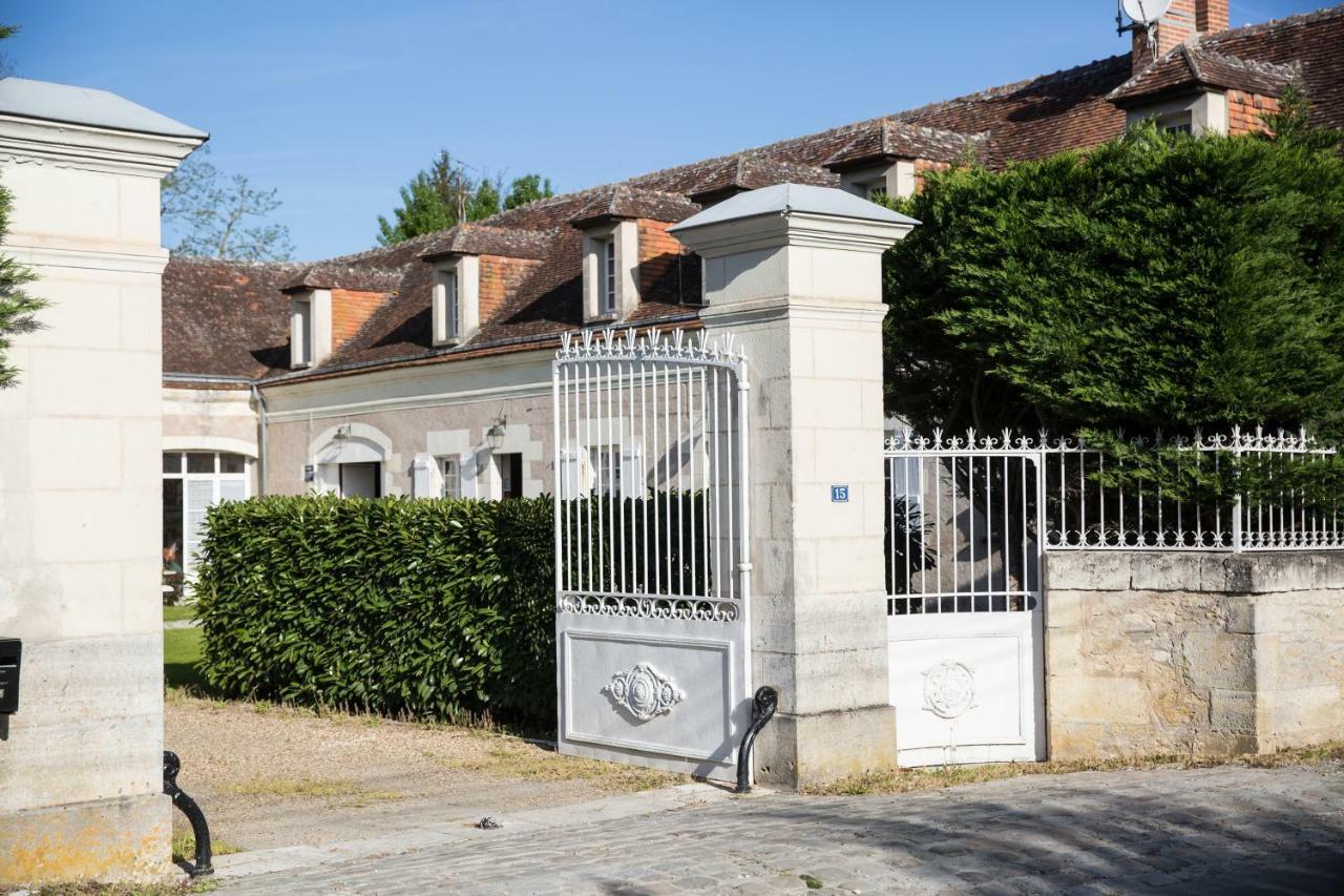 Maison Des Arts Francueil Eksteriør billede